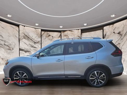 Used 2020 Nissan Rogue SL w/ Premium Package AWD/4WD image 5