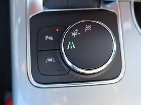 Used 2024 Chevrolet Blazer LT w/ Convenience Package FWD image 24