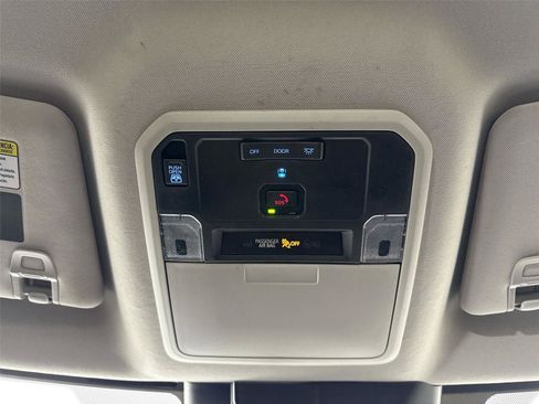 Used 2024 Toyota Tundra SR5 w/ SR5 Convenience Package AWD/4WD image 6