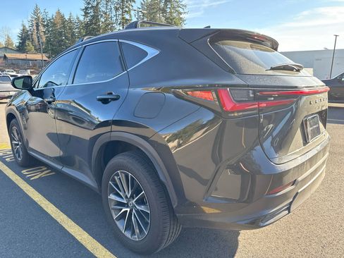 Used 2023 Lexus NX 350h AWD w/ Towing Package (2000 Lbs) image 4