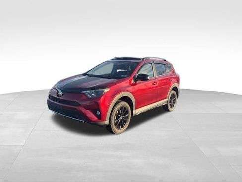 Used 2018 Toyota RAV4 Adventure image 1