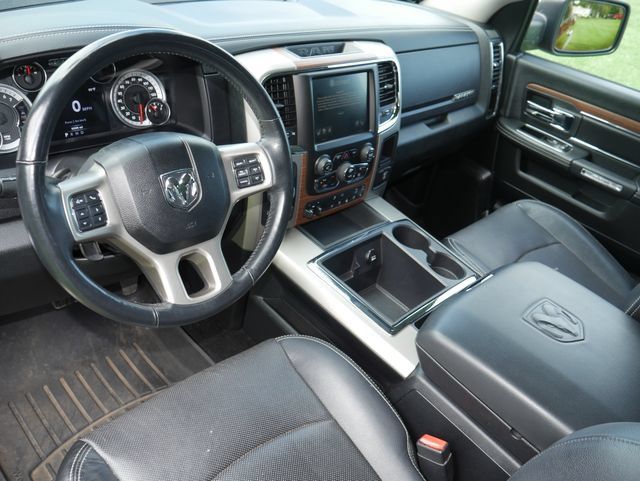 Used 2014 RAM 1500 Laramie w/ Convenience Group AWD/4WD image 16