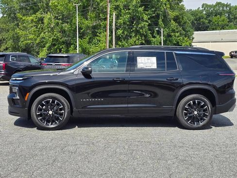 New 2026 Chevrolet Traverse LT w/ Enhanced Driving Package FWD image 18