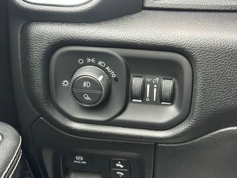 Used 2022 RAM 1500 Laramie image 21