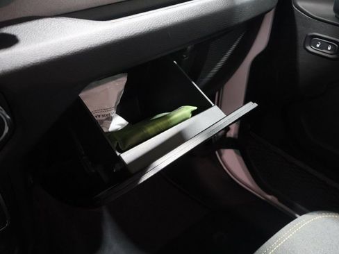 Used 2024 Jeep Wrangler Willys image 37