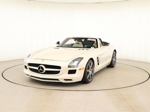 Used 2012 Mercedes-Benz SLS AMG Roadster image 12