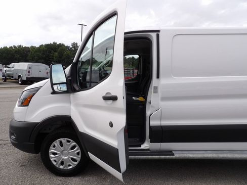 Used 2025 Ford Transit 250 Low Roof w/ Exterior Upgrade Package RWD image 13