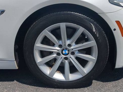 Used 2014 BMW 535d xDrive AWD/4WD image 10