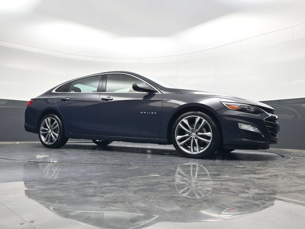 Used 2025 Chevrolet Malibu LT FWD image 30