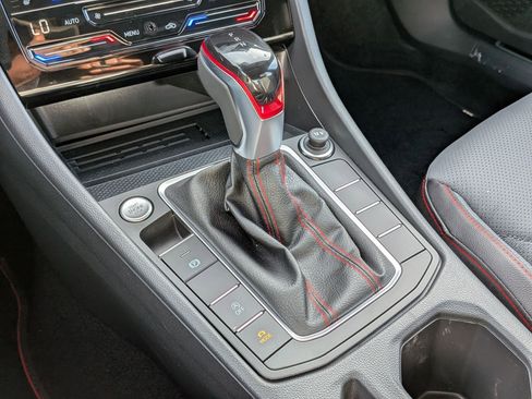 New 2026 Volkswagen Jetta GLI Autobahn FWD image 24