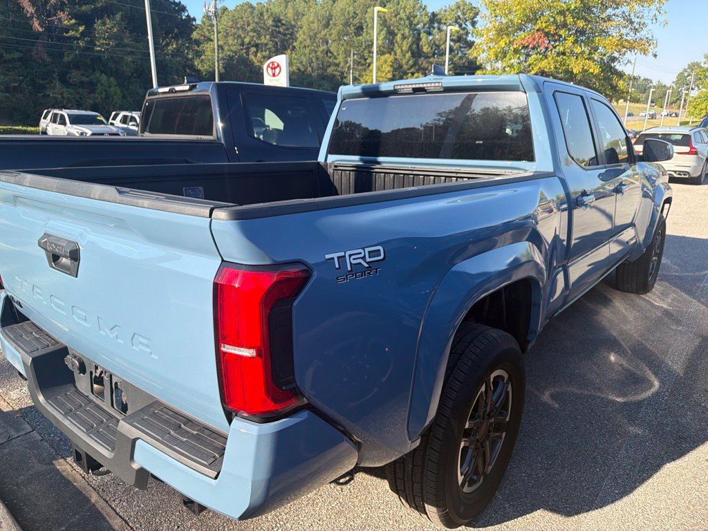 Used 2026 Toyota Tacoma TRD Sport AWD/4WD image 3