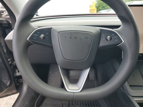 Used 2024 Tesla Model 3 Standard Range RWD image 22