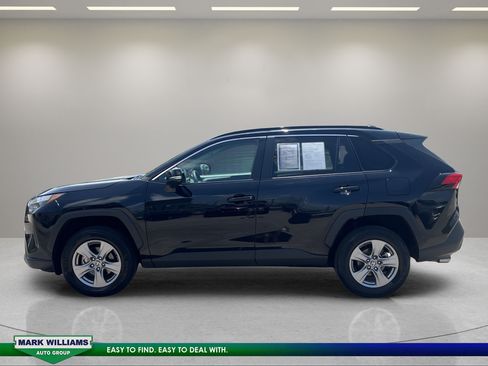 Used 2024 Toyota RAV4 XLE FWD image 4