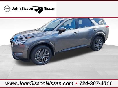 New 2025 Nissan Pathfinder SL w/ SL Premium Package