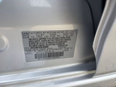 Used 2025 Nissan Versa SV FWD image 27