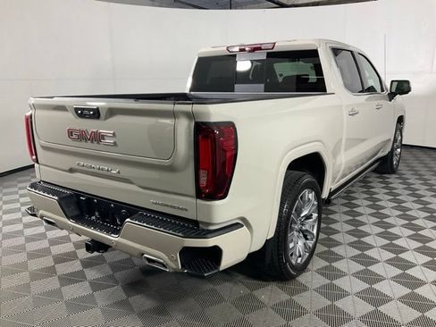 Used 2026 GMC Sierra 1500 Denali AWD/4WD image 8