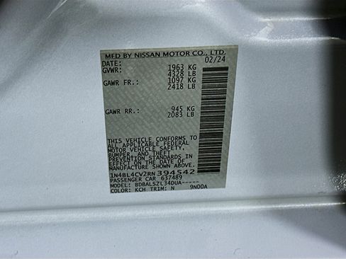 Used 2024 Nissan Altima 2.5 SR image 12