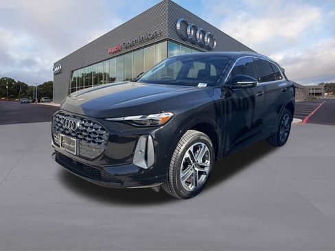 New 2025 Audi Q5 Premium image 1