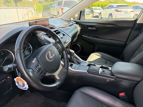 Used 2020 Lexus NX 300 AWD w/ Premium Package image 6