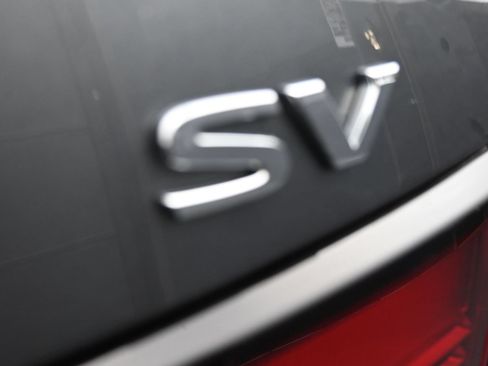 Used 2024 Nissan Sentra SV FWD image 27