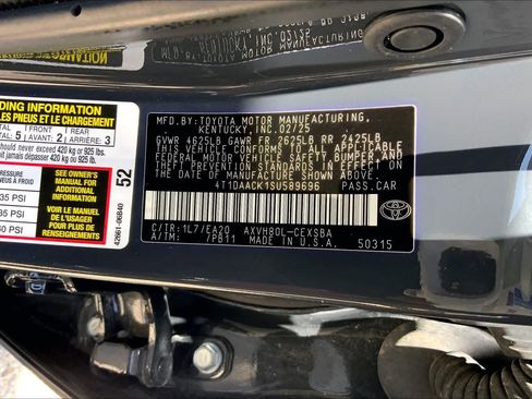 Used 2025 Toyota Camry SE FWD image 34