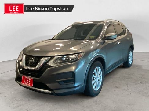 Used 2019 Nissan Rogue SV image 1