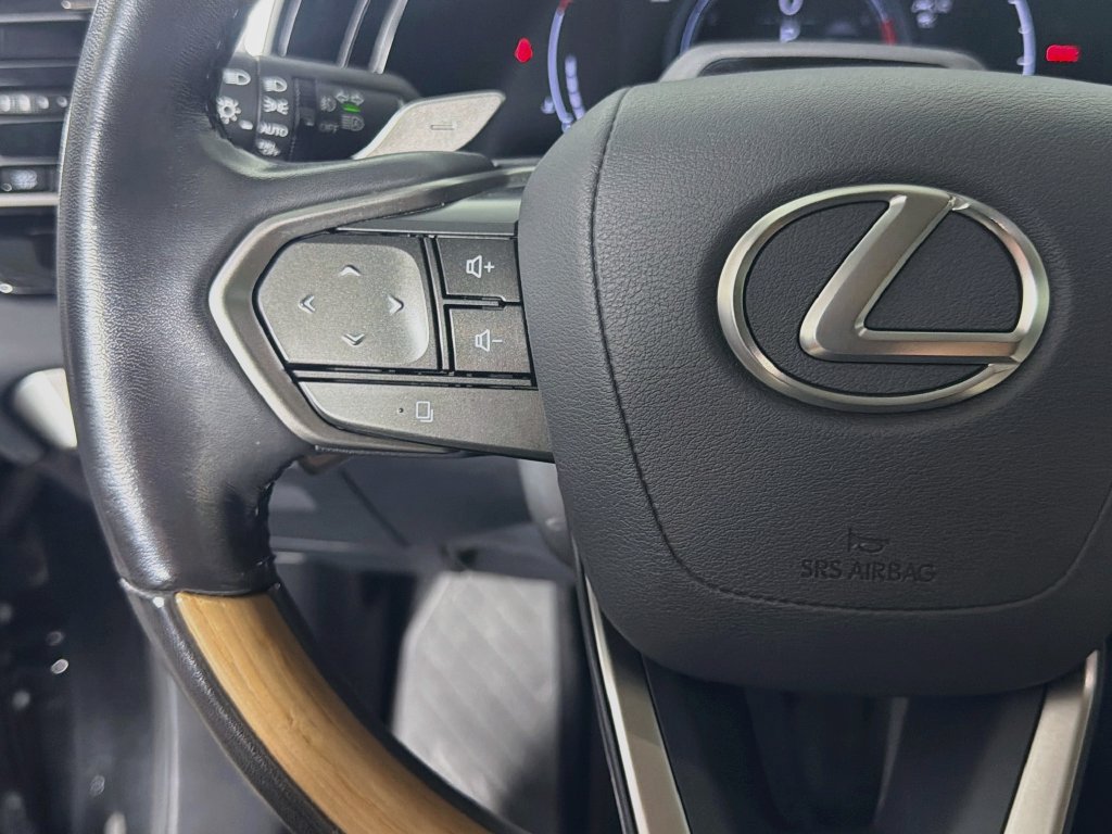 Used 2024 Lexus RX 350 Premium Plus w/ Convenience Package FWD image 16