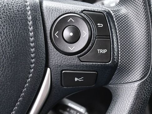 Used 2018 Toyota RAV4 LE w/ All Weather Liner Package image 17