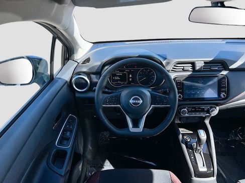 New 2025 Nissan Versa SR image 20