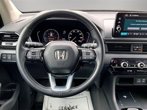 Used 2023 Honda Pilot EX-L image 5
