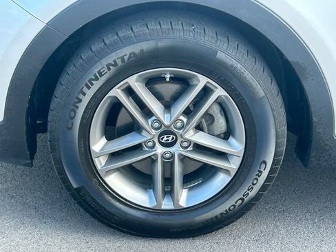 Used 2018 Hyundai Santa Fe Sport AWD/4WD image 12