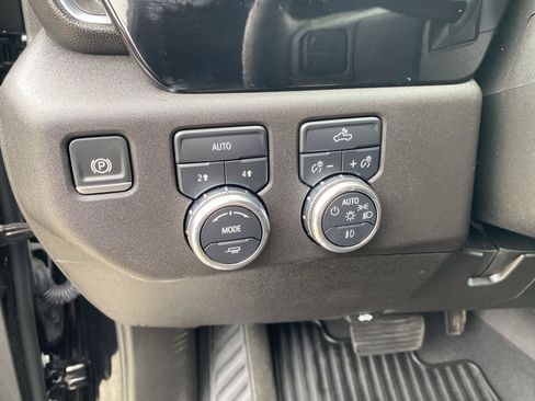 Used 2024 GMC Sierra 1500 Elevation AWD/4WD image 18