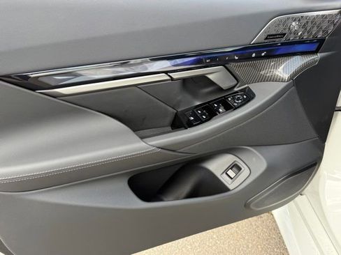 New 2026 BMW M5 Touring image 15