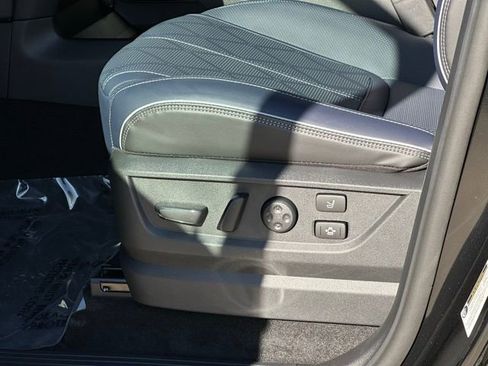 New 2026 INFINITI QX80 4WD w/ Sport Exterior Package image 29