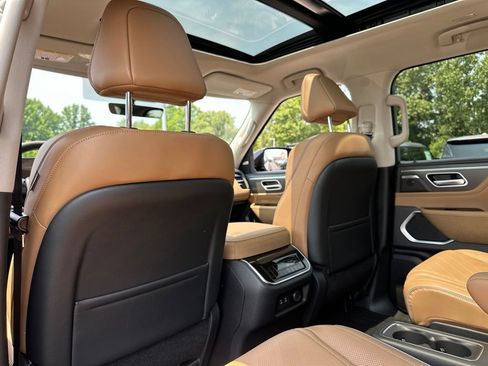New 2027 INFINITI QX80 Luxe AWD/4WD image 32