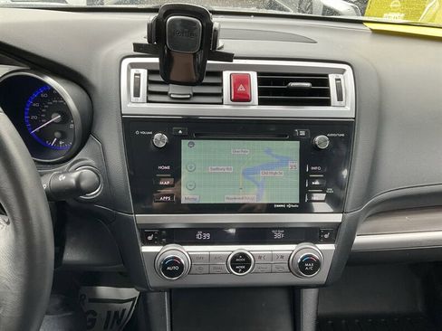 Used 2016 Subaru Legacy 3.6R Limited image 31