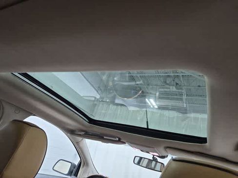 Used 2013 Lincoln MKX AWD image 29