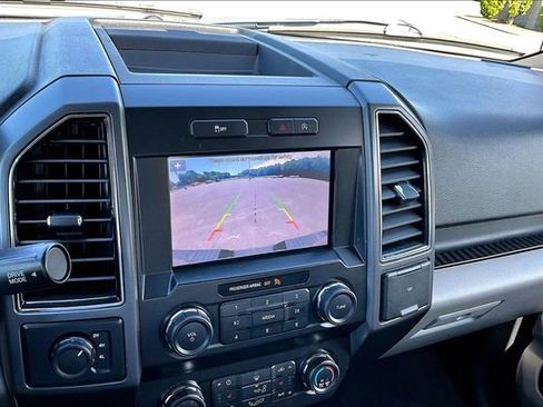 Used 2019 Ford F150 XLT w/ Equipment Group 302A Luxury AWD/4WD image 13