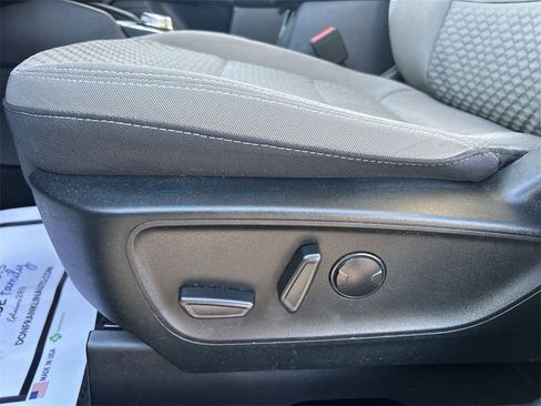 Used 2022 Ford Escape SE w/ Convenience Package image 18