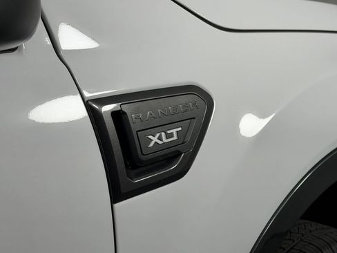 Used 2019 Ford Ranger XLT w/ Equipment Group 302A Luxury AWD/4WD image 6