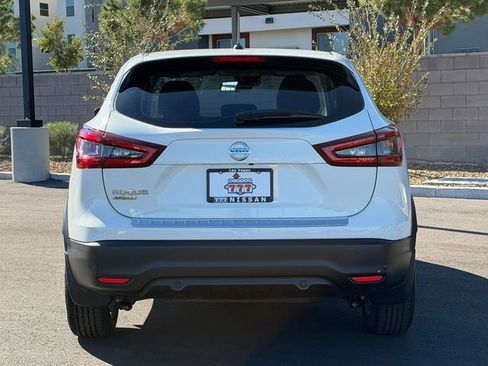 Certified 2022 Nissan Rogue Sport S image 5