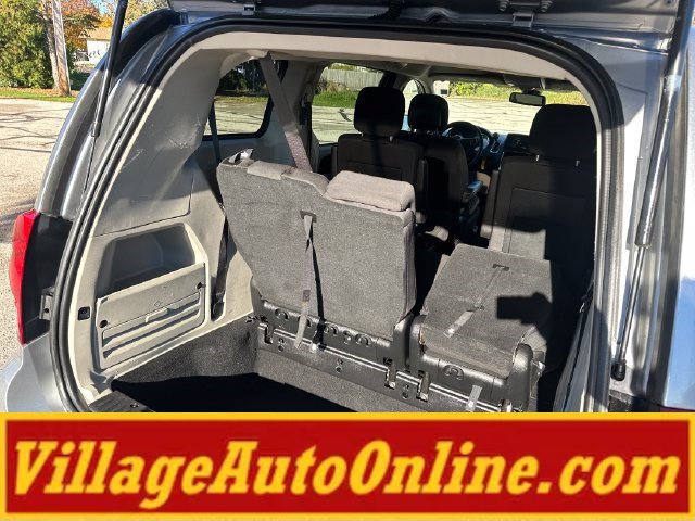 Used 2019 Dodge Grand Caravan SE FWD image 24