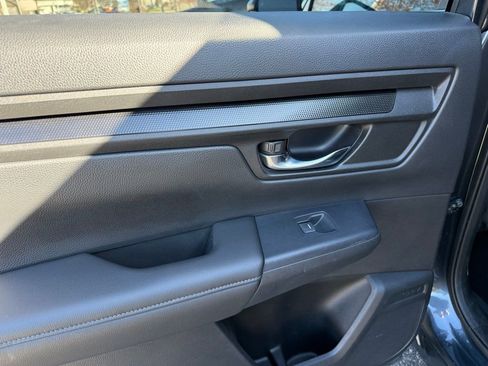 Used 2025 Honda CR-V EX image 34