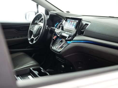 Used 2018 Honda Odyssey Elite image 55