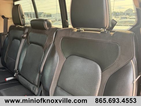Used 2021 RAM 1500 Laramie AWD/4WD image 17