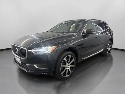 Used 2019 Volvo XC60 T6 Inscription w/ Protection Package Premier AWD/4WD image 4