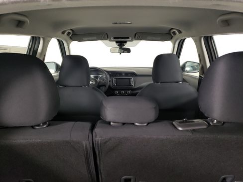 New 2025 Nissan Kicks Play S image 15