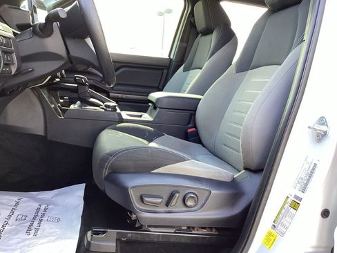 Used 2024 Toyota Tacoma TRD Sport image 15