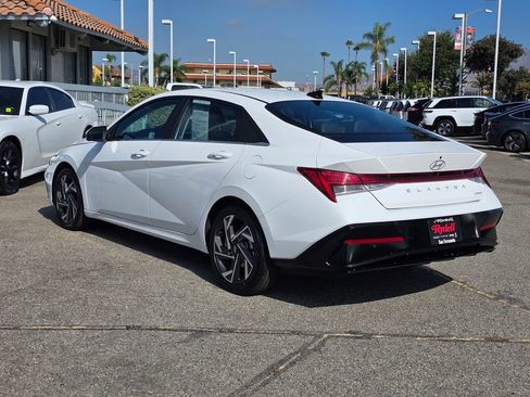 Used 2024 Hyundai Elantra Limited FWD image 6