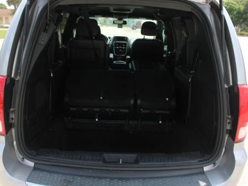 Used 2019 Dodge Grand Caravan GT FWD image 39